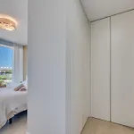 Edge Luxury Beachfront 2br With 3 Pools, Wellness, Gym דירה אסטפונה