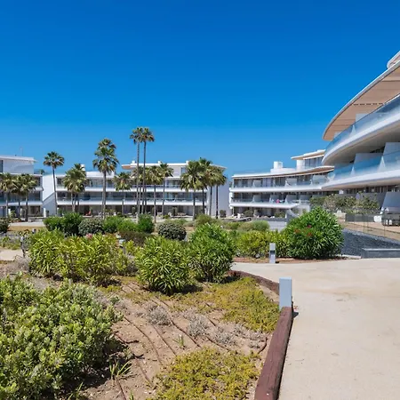 דירה Edge Luxury Beachfront 2br With 3 Pools, Wellness, Gym *
