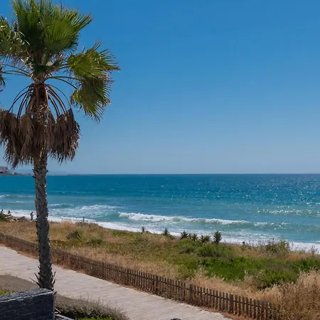 Apartmán Edge Luxury Beachfront 2br With 3 Pools, Wellness, Gym Estepona